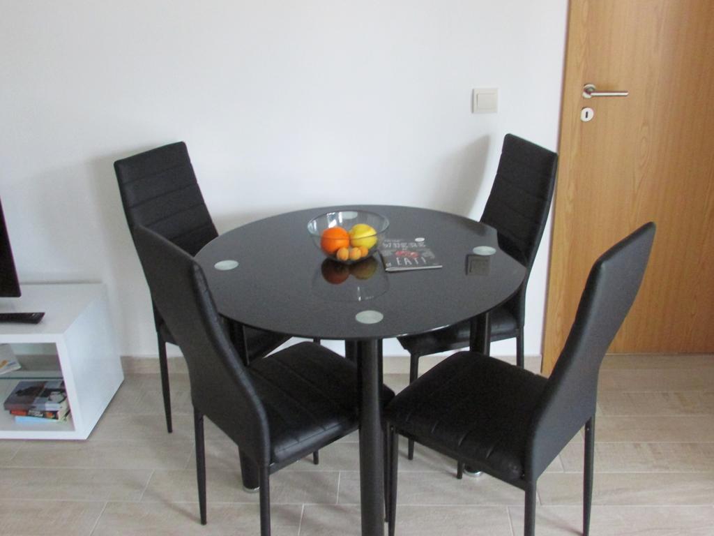 Dubravka Apartmani Mokosica Room photo