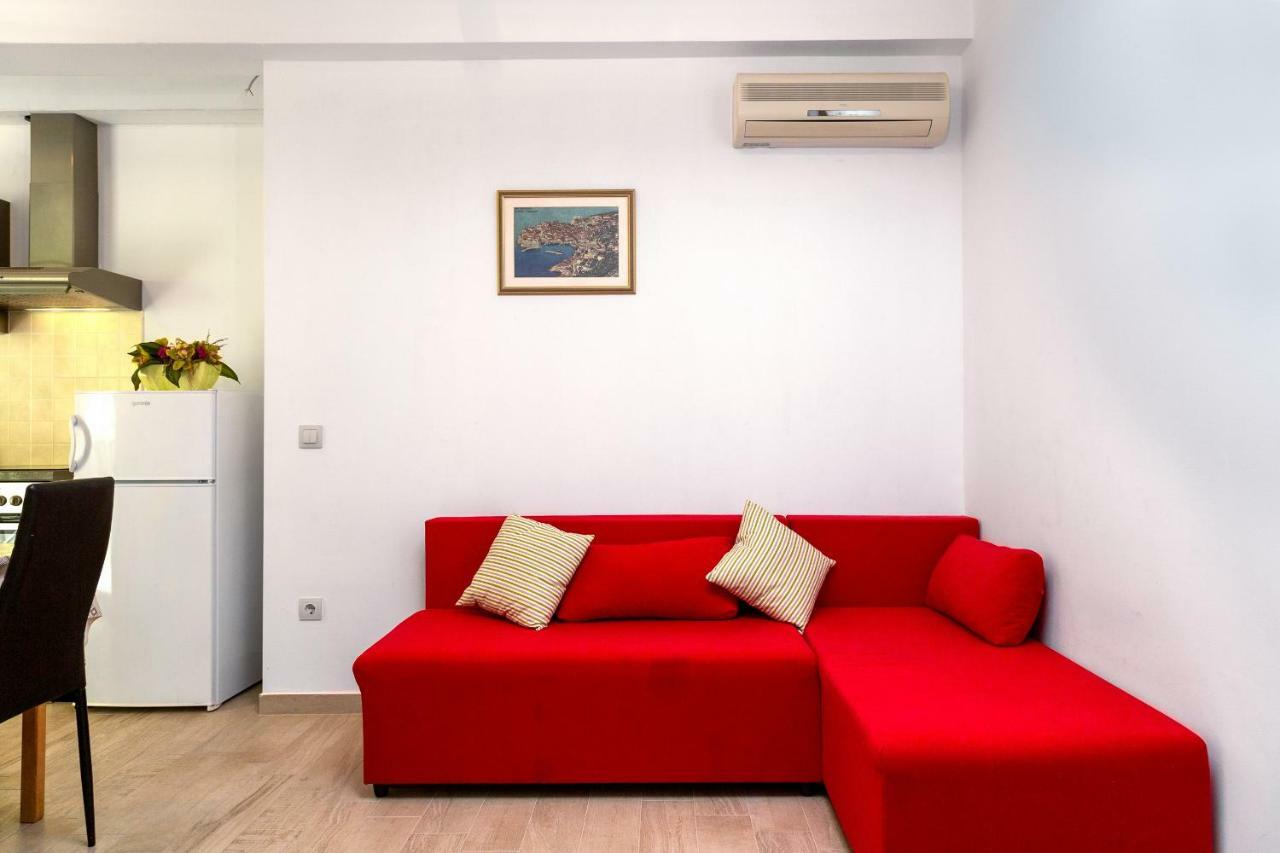 Dubravka Apartmani Mokosica Exterior photo
